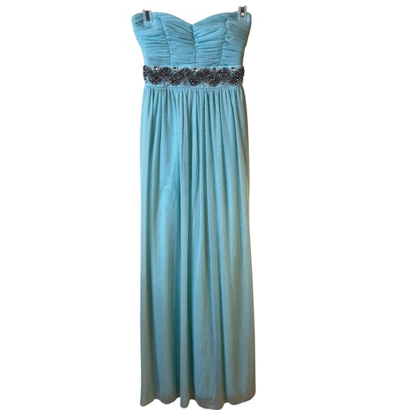 Trixxi Strapless Gown Maxi Dress - Picture 4 of 8